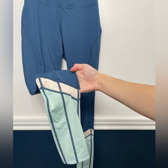 ASOS South Beach Yoga Pants - Picture 3 of 5